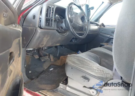 2004 Chevrolet Silverado 1500 Ls из США, поврежденный, VIN 2GCEK19T141115607